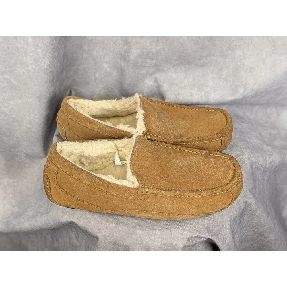 UGG Ascot Mens Chestnut Suede‎ Moccasin Slippers 1101110 Size 9